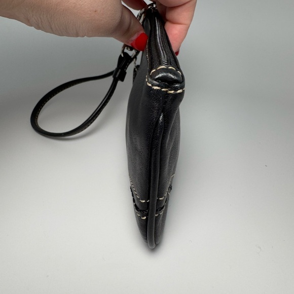 Vintage Coach Wristlet Pouch Black Smooth Leather | Coach Leatherware - Picture 6 of 8